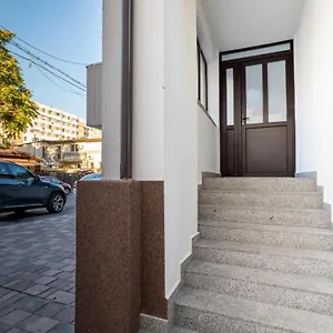 https://hotel-simona.bucharesthotelsnow.com
